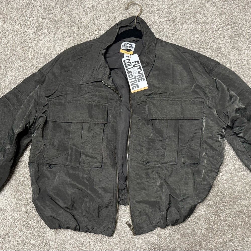 Gray/Green Bomber Jacket with Elastic Waist and Relaxed Fit